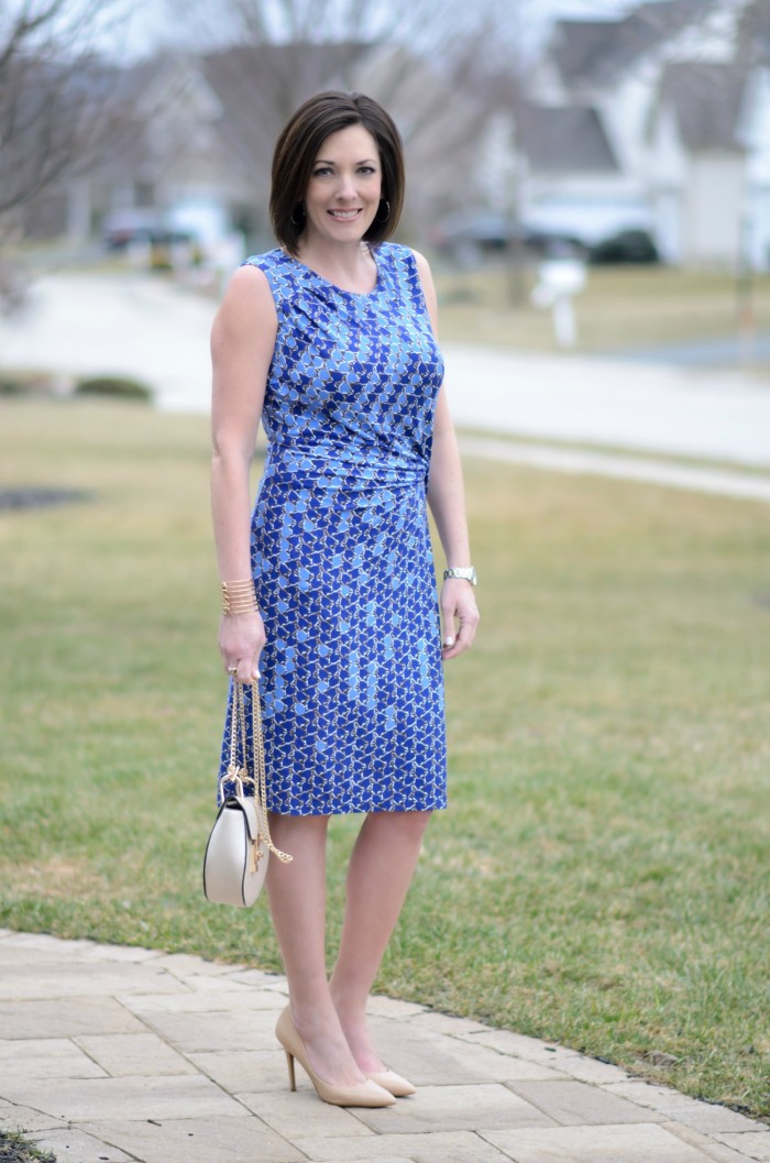 Flattering Spring Dresses for Women Over 40