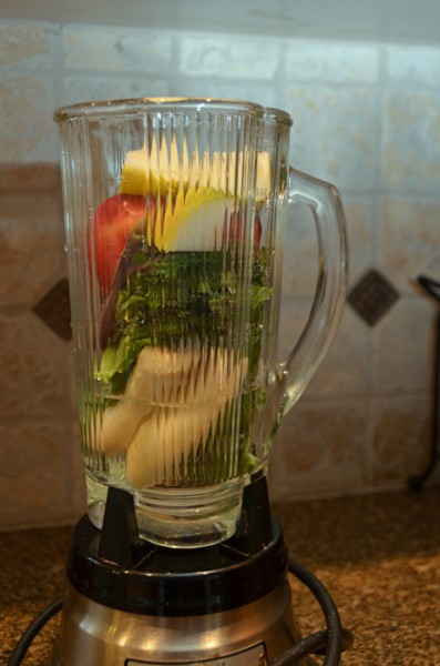 green smoothie in the blender