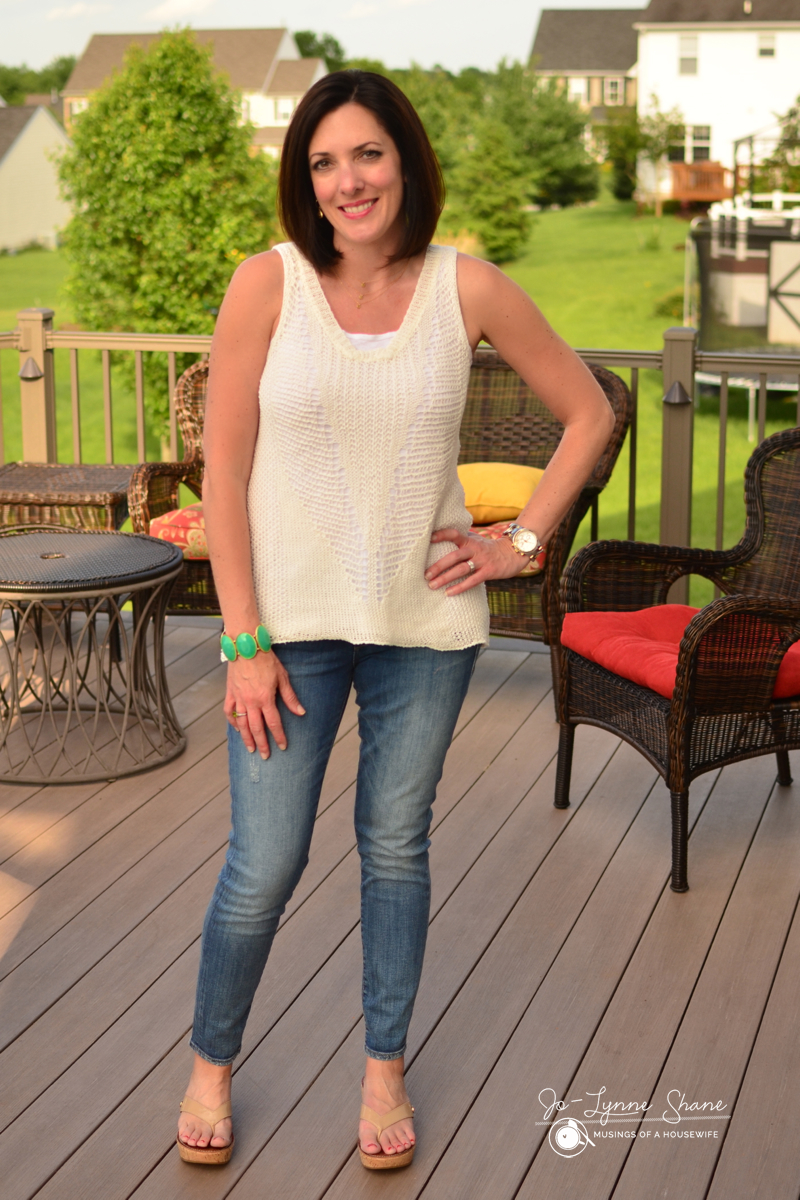 crochet-top-and-jeans