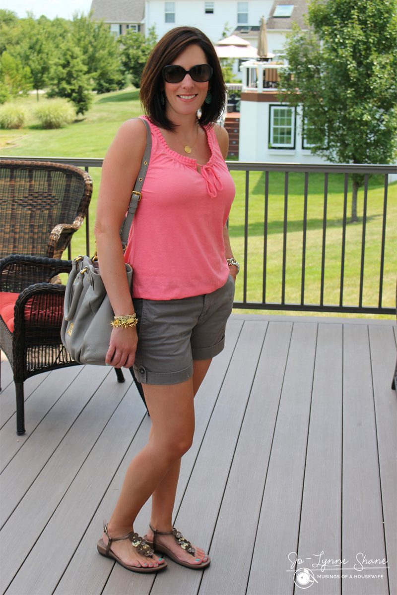 casual-summer-mom-style