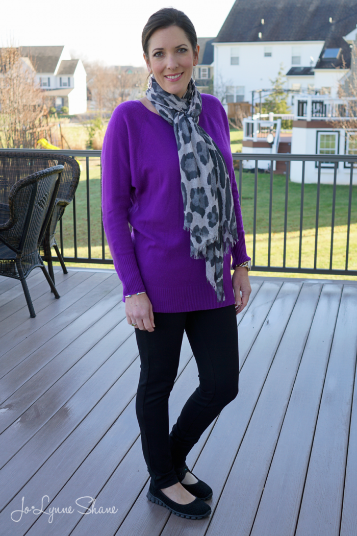 leggings-with-tunic-and-scarf
