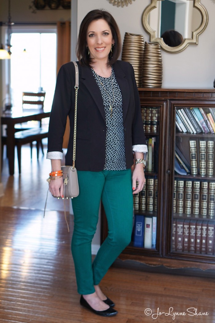 Fashion for Women Over 40: spring outfit ideas