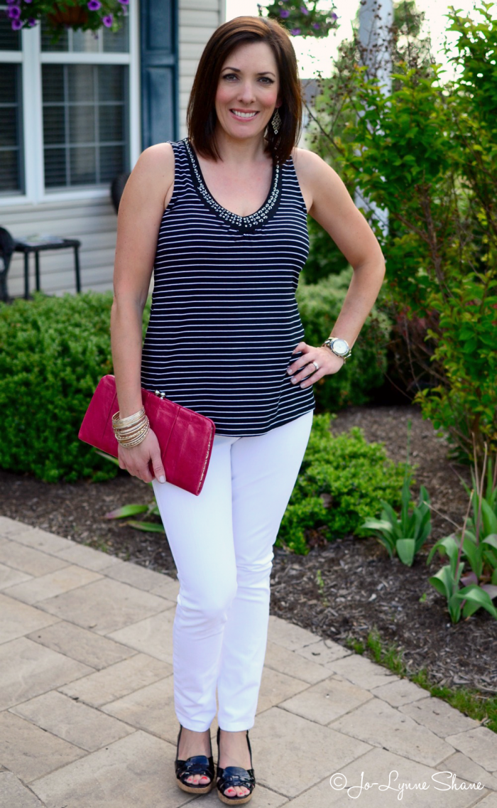 Fashion For Women Over 40: How to Wear White Jeans for Summer