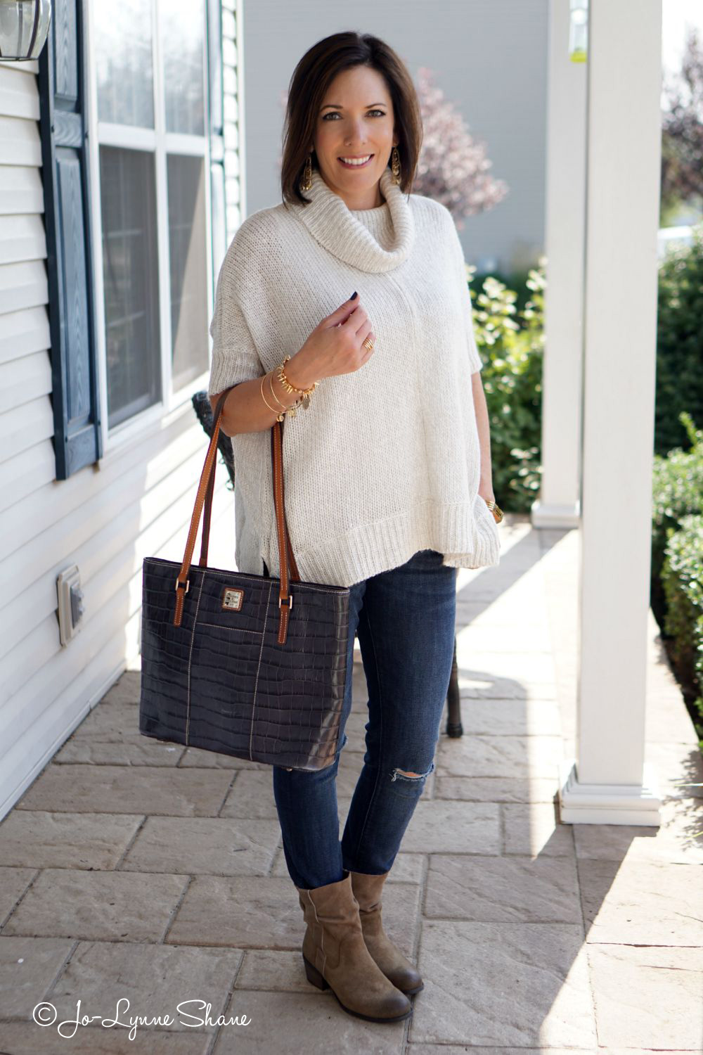 26 Days of Fall Outfits: Ivory Poncho + Destructed Skinny Jeans + Mushroom Suede Booties