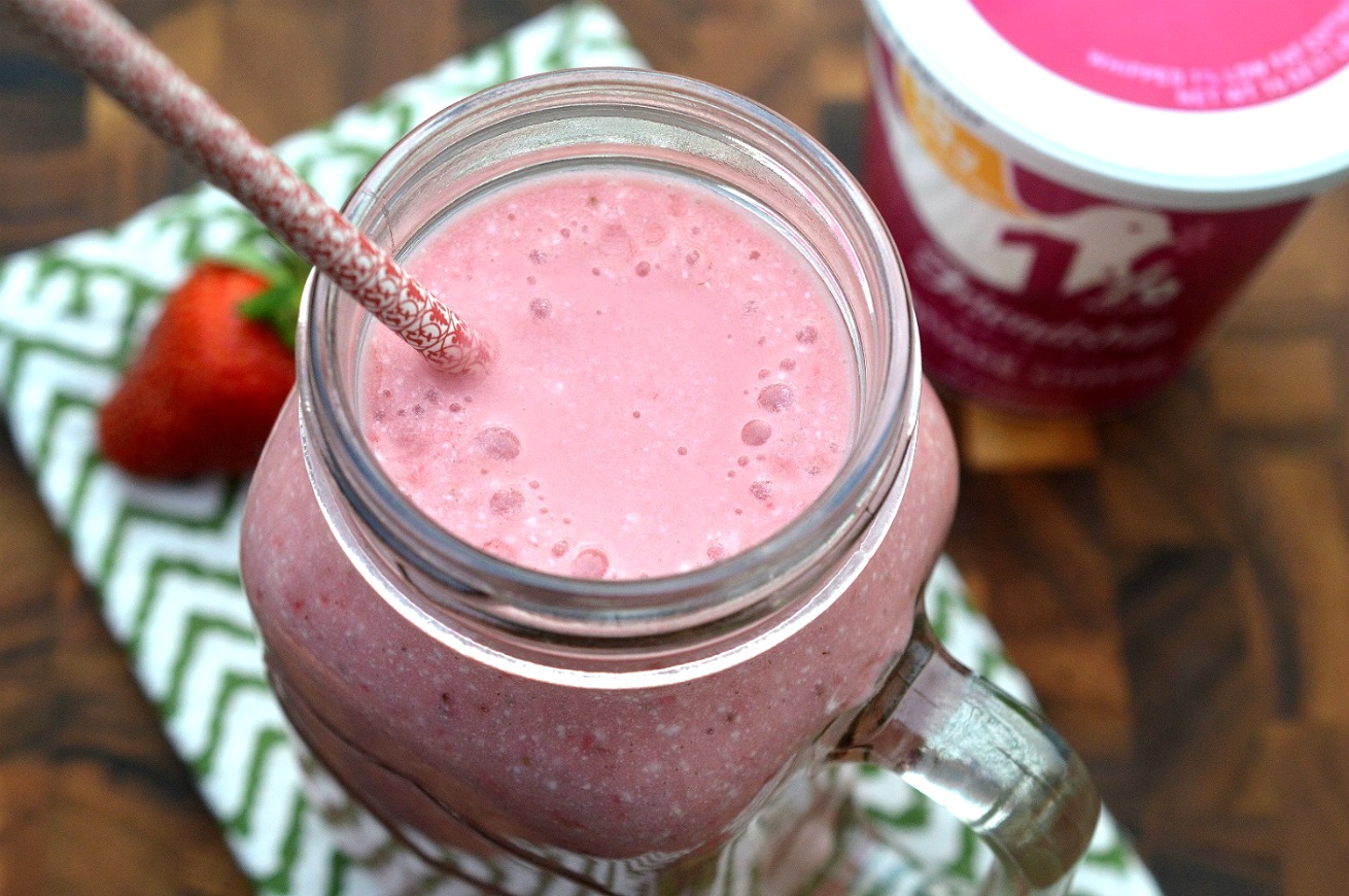 cottage-cheese-and-roasted-strawberry-smoothie-recipe