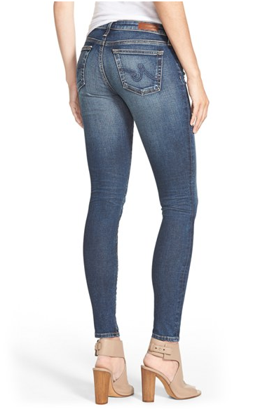 LOVING ankle-length pants and jeans this Spring! Spring 2016 Fashion Trends | Fashion for Women over 40 | AG 'The Legging' Ankle Jeans are hot!