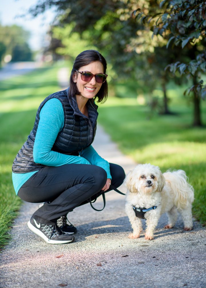 This easy activewear look from Nordstrom is the perfect walking the dog outfit and my go-to mom uniform for fall.