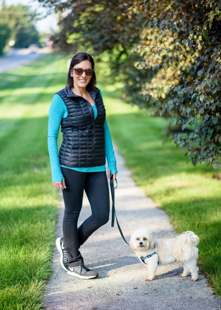 This easy activewear look from Nordstrom is the perfect walking the dog outfit and my go-to mom uniform for fall.