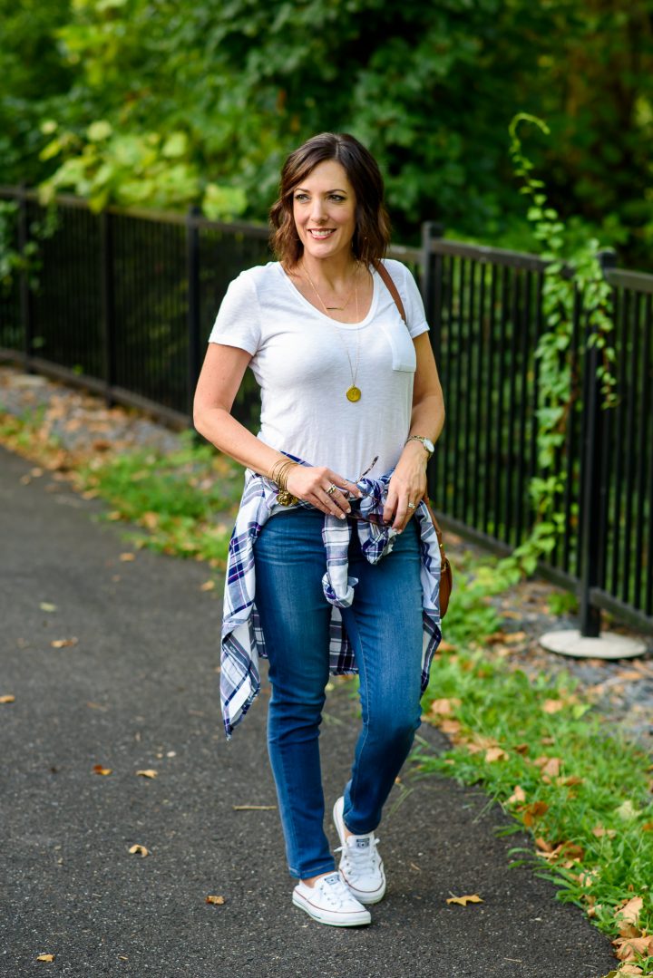 Styling a casual fall plaid shirt outfit for a fun weekend look featuring the Rails Hunter Plaid Shirt and Wit & Wisdom Ab Solution Stretch Skinny Jeans