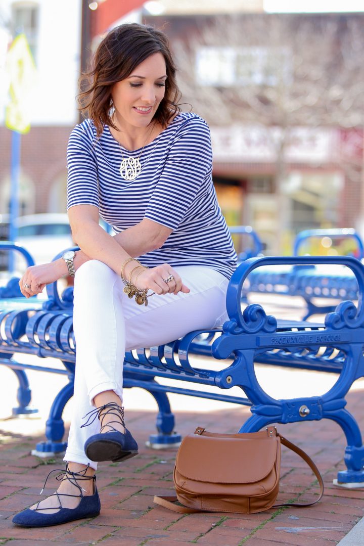 Spring Outfit: striped ballet-back tee with white skinny jeans & denim lace-up flats